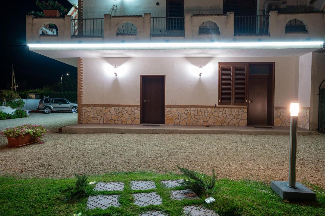 Arcobaleno Apartment Fondi Εξωτερικό φωτογραφία